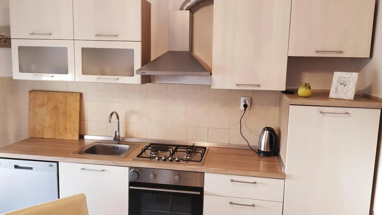 Arena Pula Apartment - Family Slamek Croatia